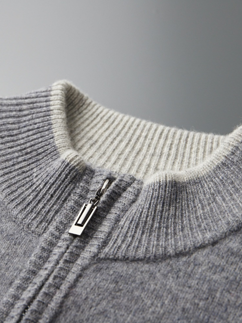 Eriks Stickade Tröja