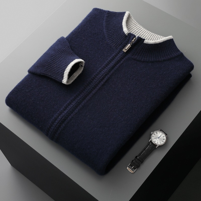 Eriks Stickade Tröja