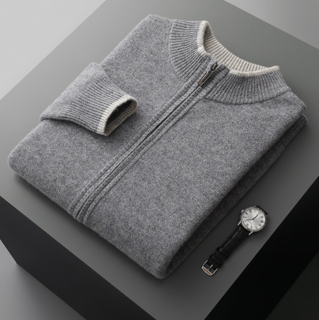 Eriks Stickade Tröja